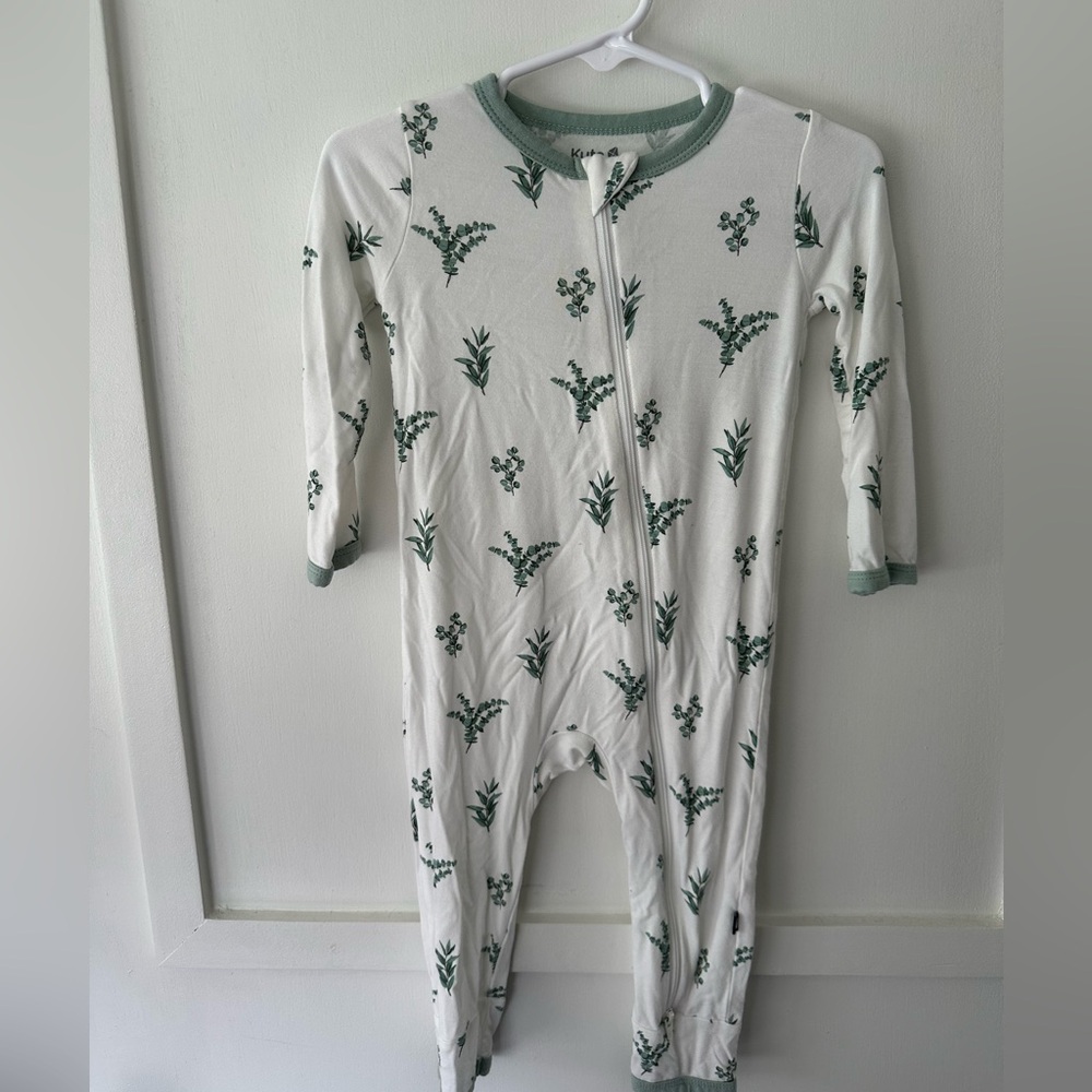 Kyte Baby Zip Romper Eucalyptus